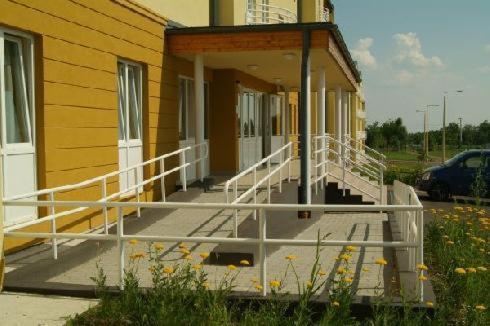 Karoly Robert Diakhotel Gyöngyös Exteriér fotografie